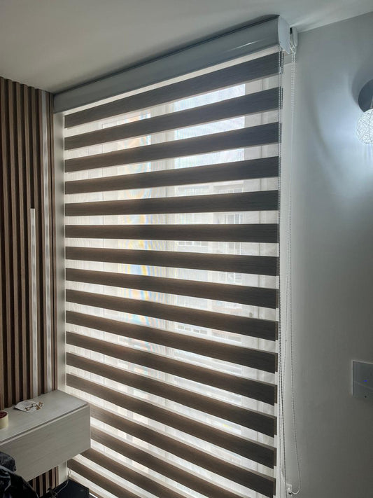 Sheer elegance Screen