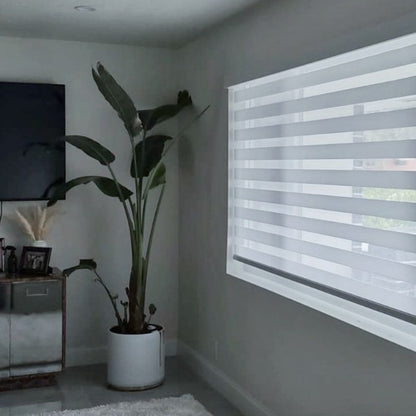 Sheer elegance screen Silver